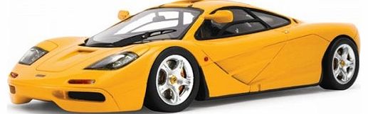 McLaren 1:43 1995 F1 High Mirrors Diecast Model Car (Papaya Orange)