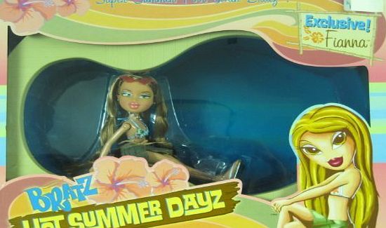 Bratz Hot Summer Dayz Pool with Fianna by MGA ENT