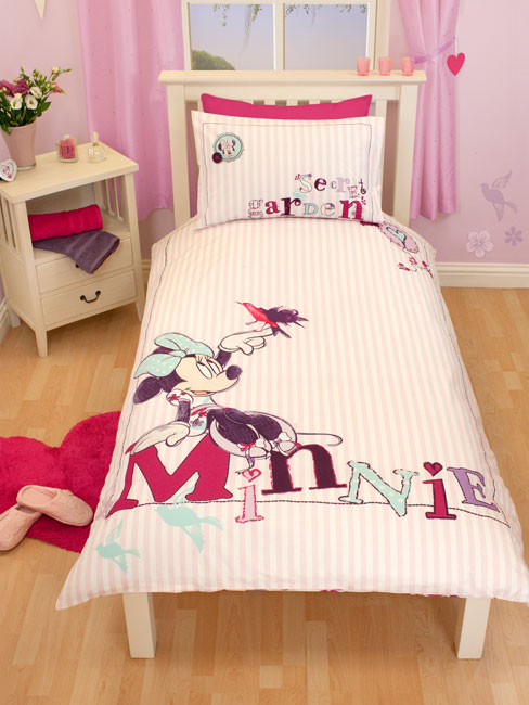 Minnie Mouse Hummingbird Duvet Cover