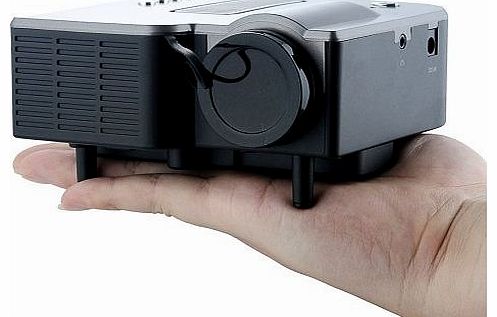 Black Portable Mini Projector 67`` AV-IN PAL LCD HDMI USB 48 Lumen Game Projector Consoles