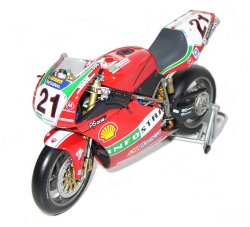 1:12 Scale Ducati 996 Superbike 2001 - Troy Bayliss