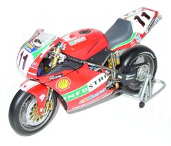 Minichamps 1:12 Scale Ducati 996 Superbike R.Xaus 2001