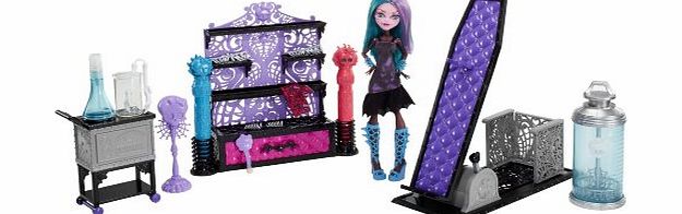 Monster High Create a Monster Colour Me Creepy Design Chamber