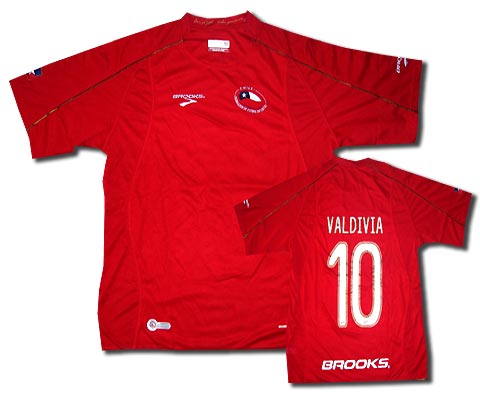  2010-11 Chile World Cup Home Shirt (Valdivia 10)