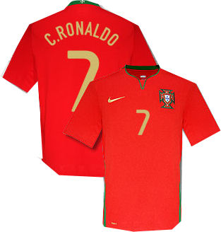 Nike 08-09 Portugal home (C.Ronaldo 7)