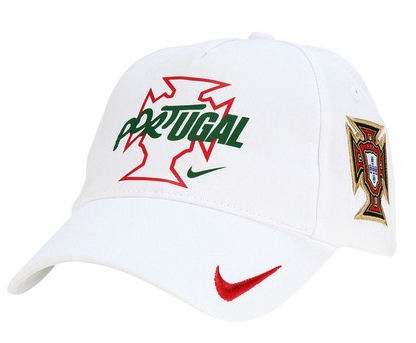 Nike 2010-11 Portugal Nike Core Federation Cap (White)