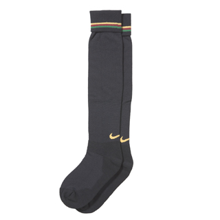 Nike Portugal away socks 06/07