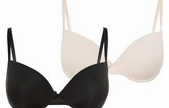 New Look 2 Pack Black and Nude T-Shirt Bras 3057400
