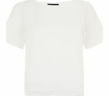 Cream Crepe Crochet Hem T-Shirt 3263590