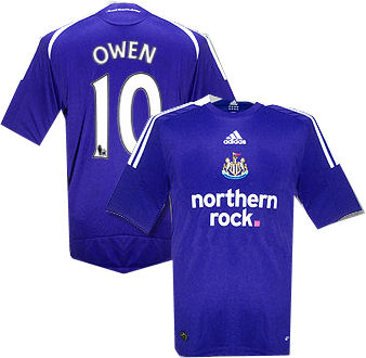 Adidas 08-09 Newcastle away (Owen 10)