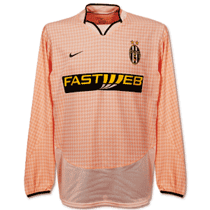 03-04 Juventus Away L/S shirt