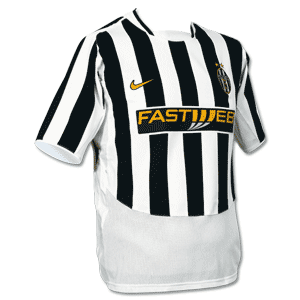 03-04 Juventus Home shirt - boys