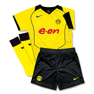 Nike 04-05 Borussia Dortmund Little Boys Home Kit