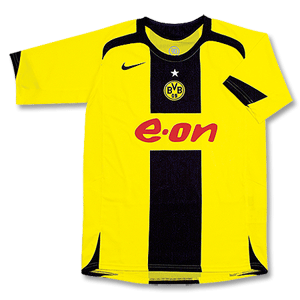 Nike 05-06 Borussia Dortmund Home shirt - Boys