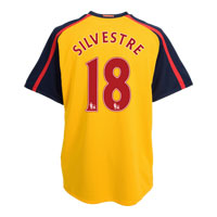 Nike Arsenal Away Shirt 2008/09 with Silvestre 18