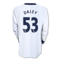 Nike Aston Villa Away Shirt 2009/10 with Daley 53