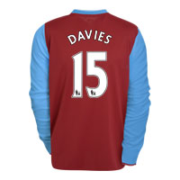 Nike Aston Villa Home Shirt 2009/10 with Davies 15