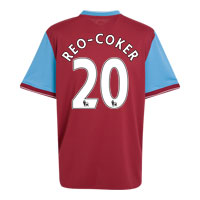 Nike Aston Villa Home Shirt 2009/10 with Reo-Coker 20