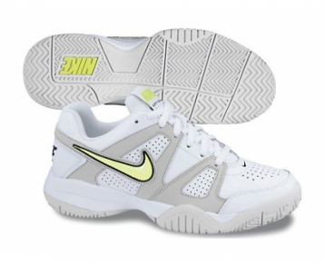 Nike Boys City Court 7 Tennis Shoes