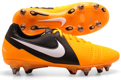 Nike CTR360 Maestri III SG Pro Football Boots