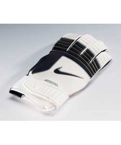 Nike Tiempo Junior Match Gloves - Size 6