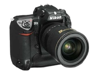 Nikon CoolPix D2X Digital SLR Camera