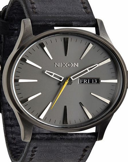 Nixon Mens Nixon Sentry Leather Watch - Gunmetal / Navy