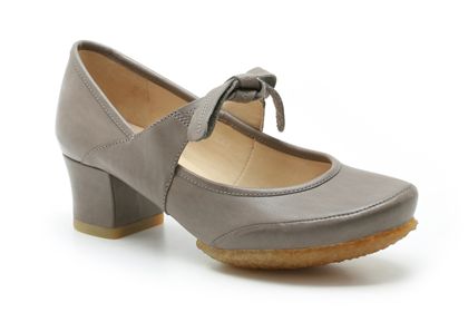 Crave Delight Grey Leather