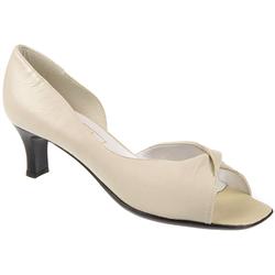 Pavacini Female Cad715 Leather Upper Leather Lining in Beige