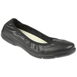 Pavers Female GUAN1101 Leather/Textile Lining Casual Shoes in Black