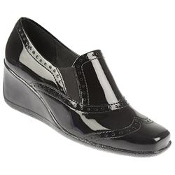 Female PIC1013 Textile Lining Casual Shoes in Black Patent