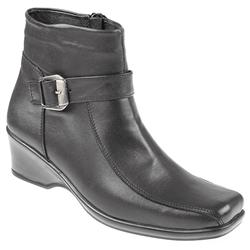 Female STOC1000 Leather Upper Leather/Textile Lining Casual Boots in Black, Grey Green, Tan