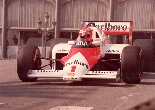 Photographs Lauda McLaren MP2B #1 Front Left Tyre off the Ground Photo (17cm x 12cm)