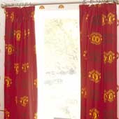 Manchester United Crest Curtains (72 inch).