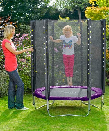 Stardust Trampoline and Enclosure