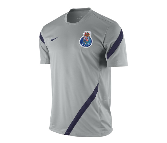 Porto Nike 2011-12 FC Porto Nike Training Shirt (Grey)