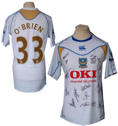 match worn home shirt signed by the 2008 team
