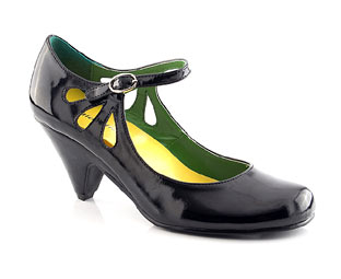Patent Court Shoe With Strap