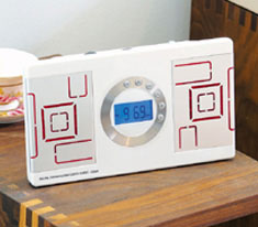 PT Design Digital Alarm Clock White