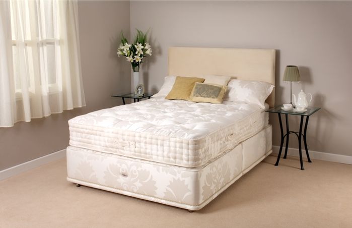 Relyon Countess 4ft 6 Double Divan Bed