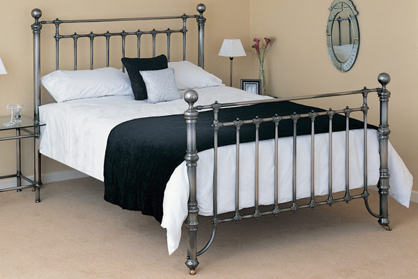 Relyon Beds Wellington Classic Bed Frame Double 135cm - review, compare