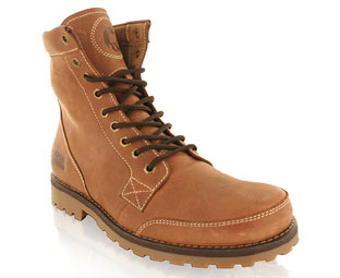 Casual Boot With Nine Eyelet Detail