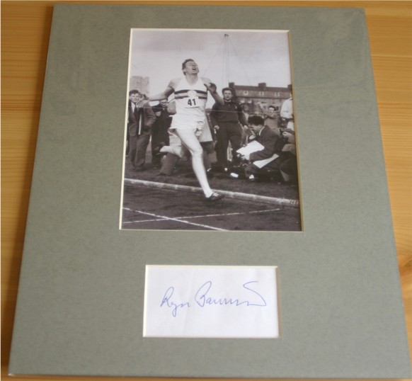 ROGER BANNISTER SIGNATURE - MOUNTED 12 x 10
