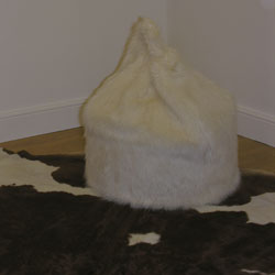 rucomfy Bratbag Medium Faux Fur Beanbags