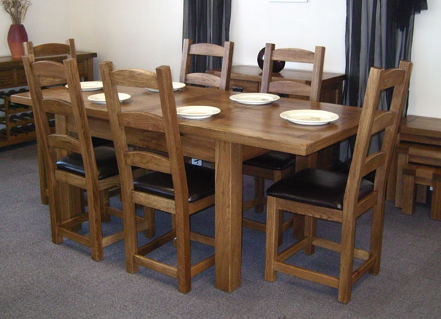 Oak Extending Dining Table and 6 Rustic