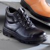 safe ty Lace-up Chukka Boots
