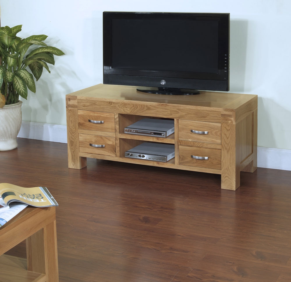 Blonde Oak TV Unit with 4 Drawers