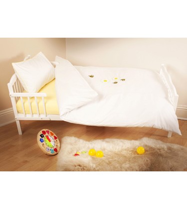 White Junior Bed With Mattress & Duvet Cover