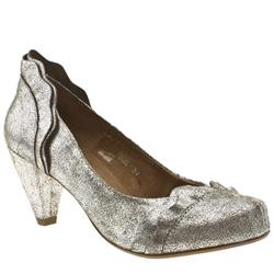 Schuh Female Bob Ruffle Court Leather Upper Low Heel Shoes in Silver