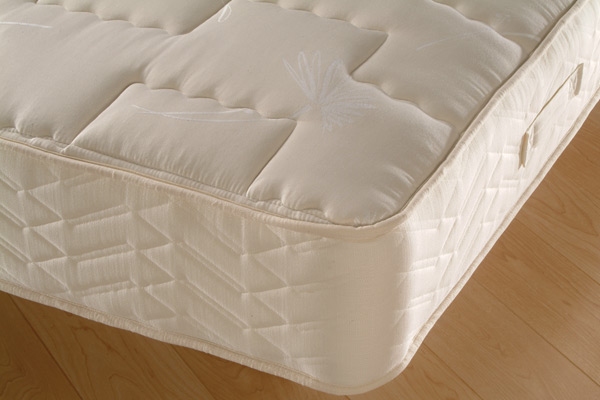 Bedstead Deluxe Mattress Small Double 120cm